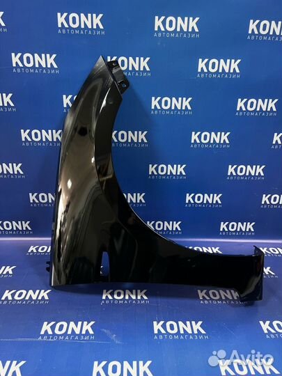 Правое черное крыло на Солярис 2010-2017