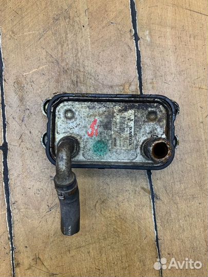 Радиатор масляный Volvo V70 B5204T5 2004