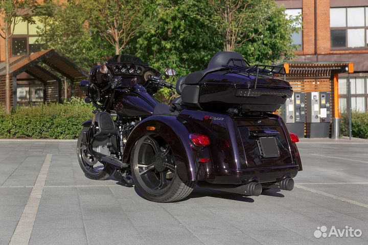 CVO Tri Glide Ultra