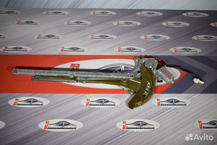 Механизм стеклоподъёмника перед лево c Toyota Gaia