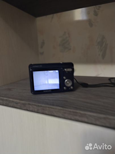 Компактный фотоаппарат Samsung ES15