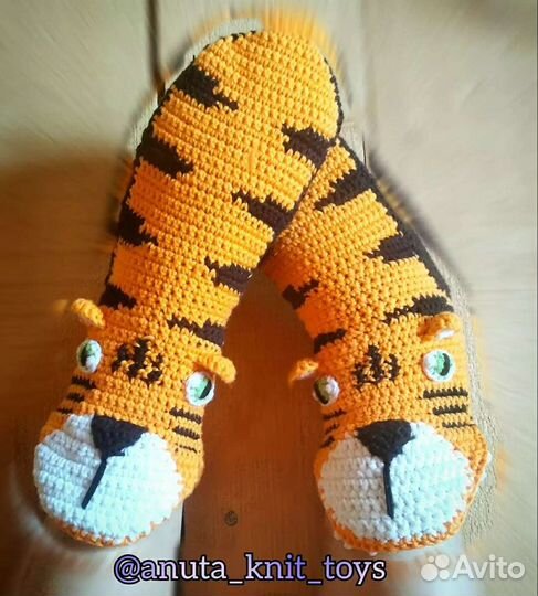 Носочки ручной работы