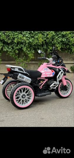 Детский электромотоцикл розовый