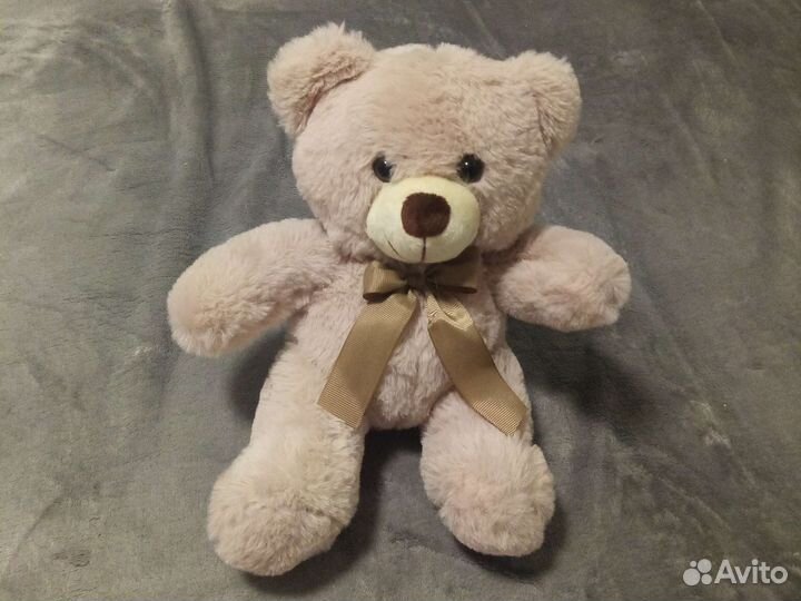Плюшевый медведь