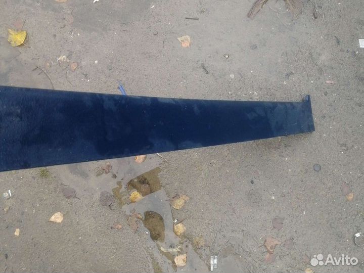 Накладка заднего правого крыла мерседес вито 639 M