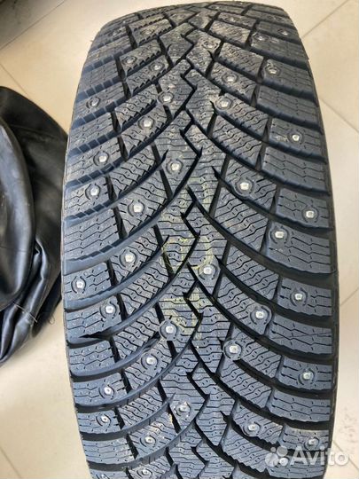 Pirelli Scorpion Ice Zero 2 225/55 R19 103H