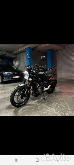 Husqvarna svartpilen 401