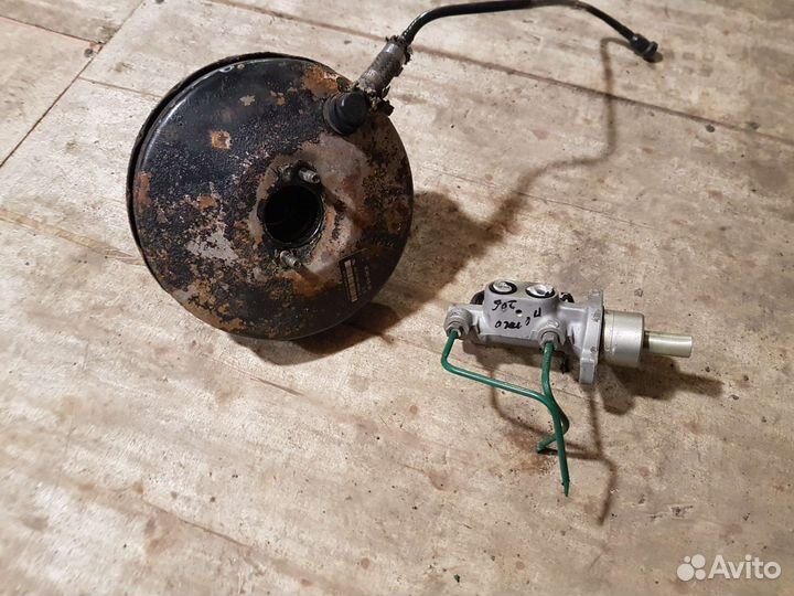 Вакуумник, тормозной цилиндр Peugeot 206