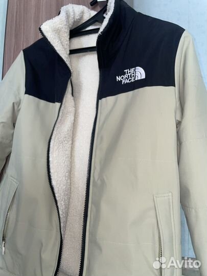 Двусторонняя куртка the north face барашка