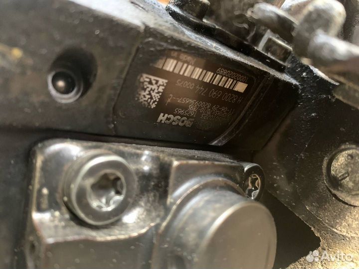 Двигатель Nissan X-Trail 2.0DCI M9R4837