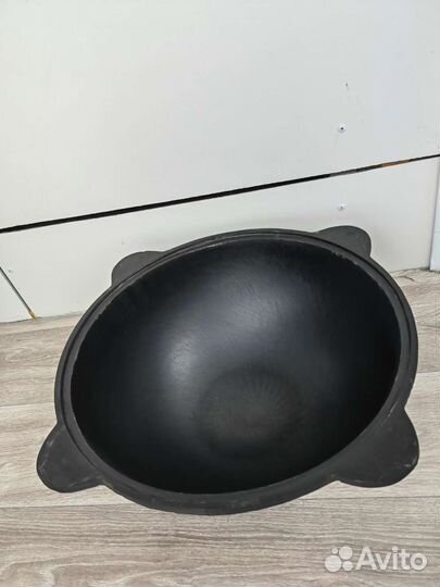 Казан чугунный 12л новый