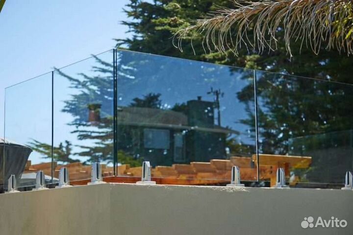 Лестничные ограждения из стекла