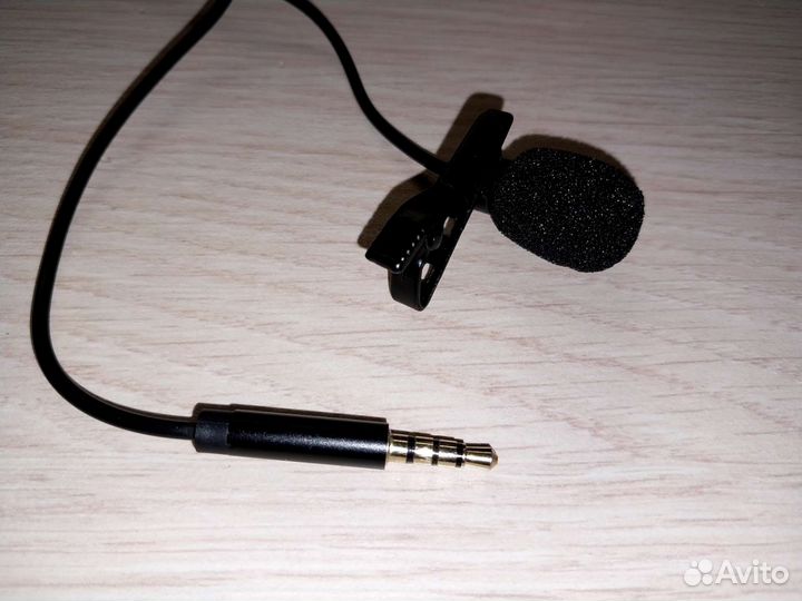 Продаю Микрофон петличный