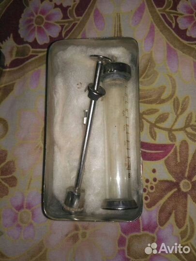 Шприц стеклянный СССР