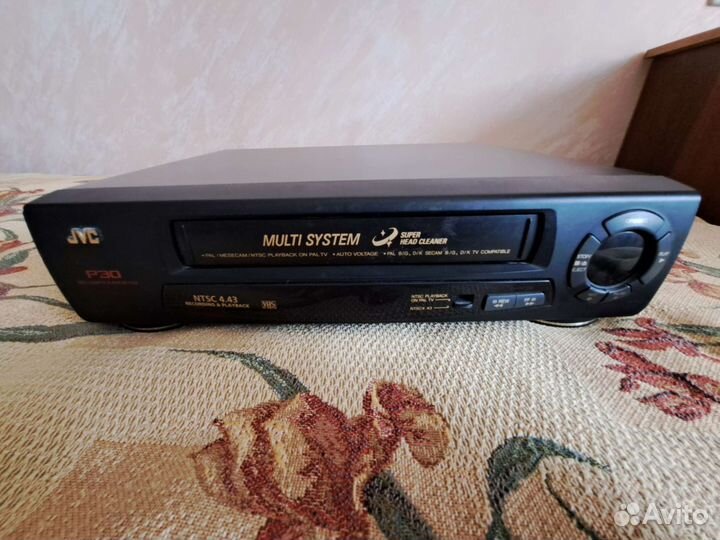 Видеомагнитофон jvc