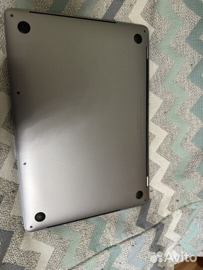 MacBook Pro 13 512 gb 2016 Touch Bar