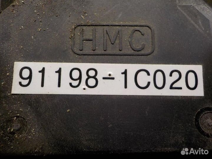 Блок предохранителей Hyundai Getz 2002-2011