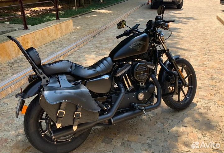 Harley-Davidson Sportster 883