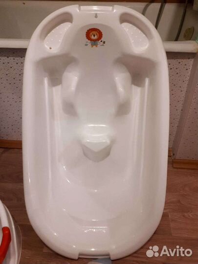 Ванночка для купания с горкой