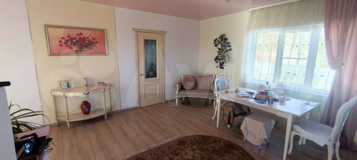 Дом 220 м² на участке 15 сот.