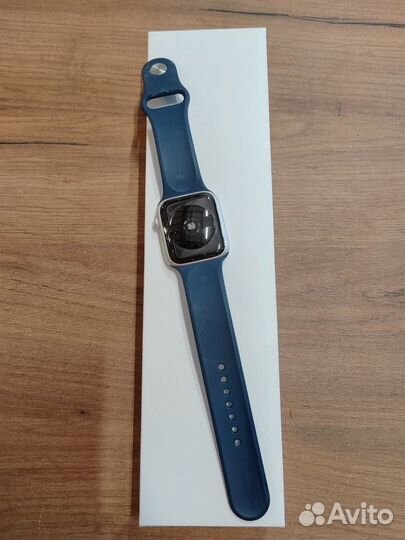 Умные часы Apple Watch Series SE 44mm (120)