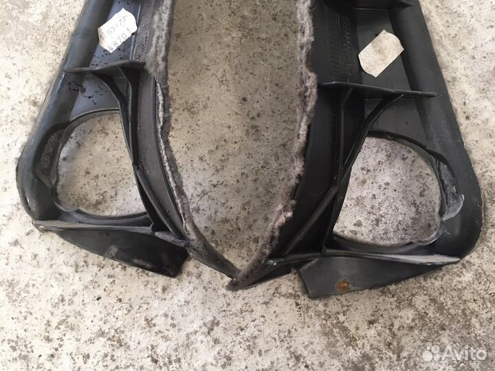 Обшивка багажника Mercedes W203 (3185)