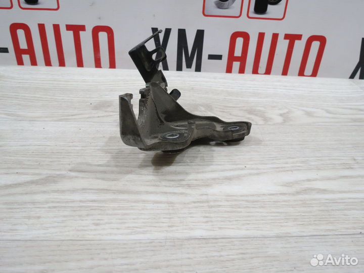 Кронштейн крепления троса кпп Hyundai Solaris