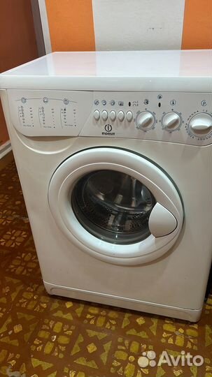 Стиральная машина Indesit