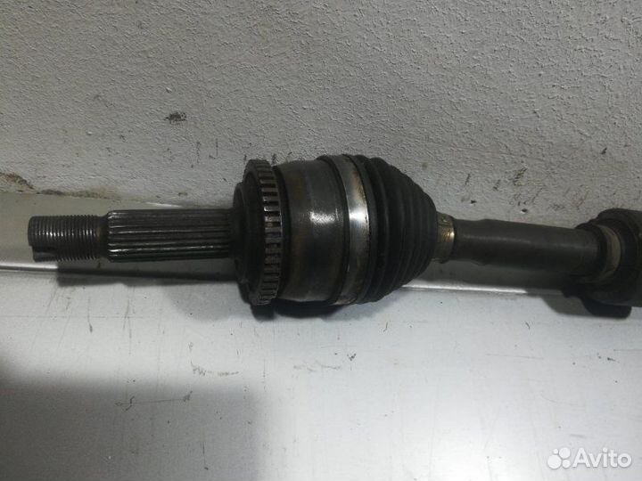 Привод (полуось) правый Hyundai