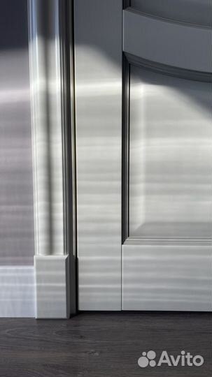 Дверь межкомнатная из массива бука