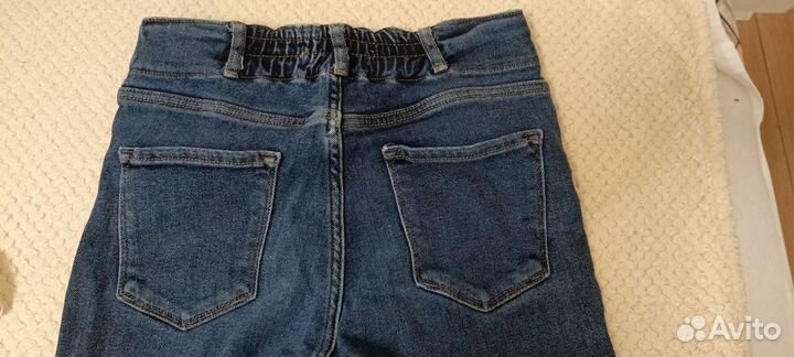 Джинсы