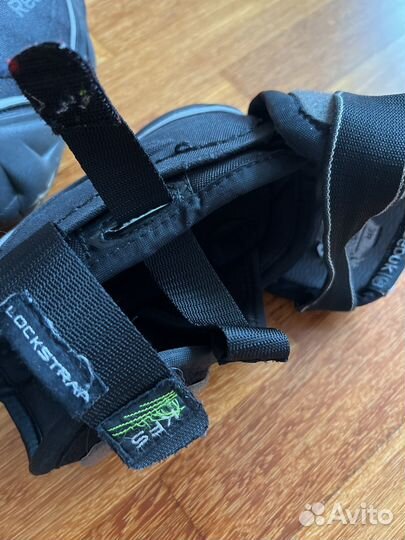 Налокотники хоккейные jr