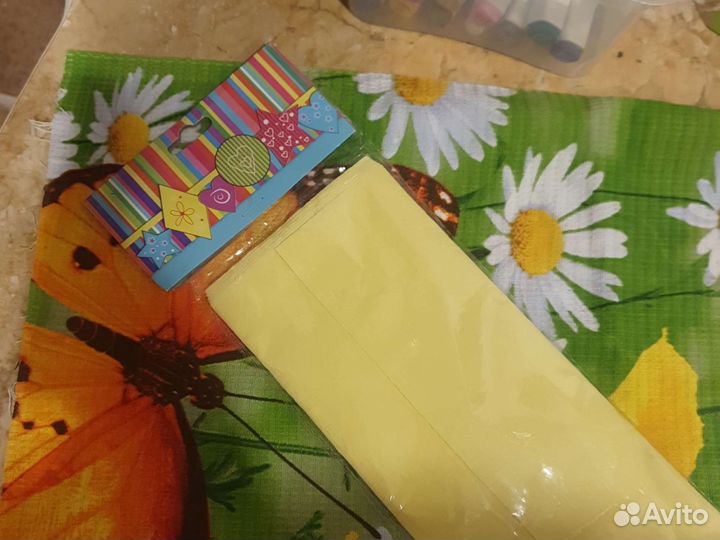 Крепированная бумага