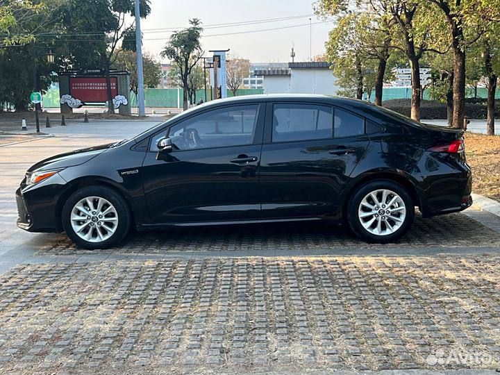 Toyota Corolla 1.8 CVT, 2021, 38 000 км
