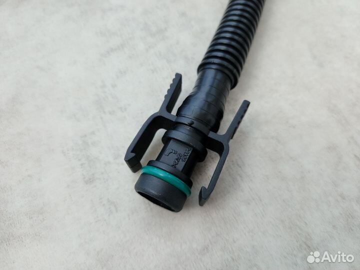 Новая Трубка картерных газов Peugeot Citroen