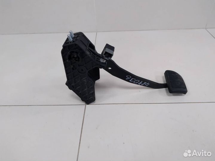 Педаль тормоза Kia Ceed ED 2007-2012