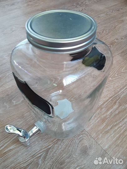 Банка с краном (лимонадник )