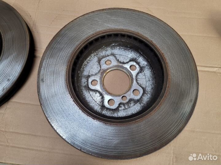 Тормозные диски передние бмв Г30 (348х30)