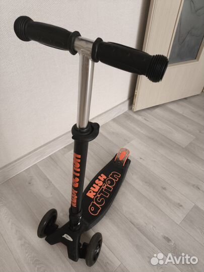 Самокат детский трехколесный бу