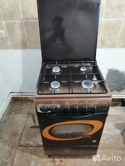 Газовая плита 4 конфорки бу
