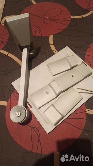 Кронштейн для телевизора / микроволновки