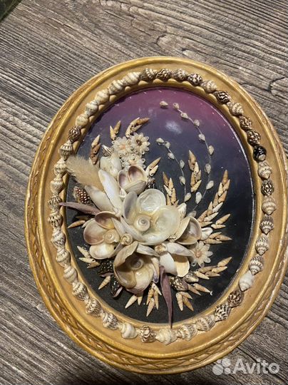 Картина с ракушками и рамкой из Крыма