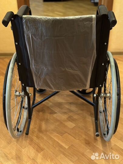 Коляска инвалидная