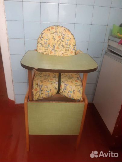 Стульчик для кормления
