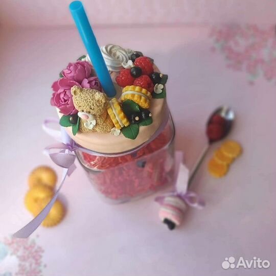 Кружка с трубочкой для напитков. Подарок