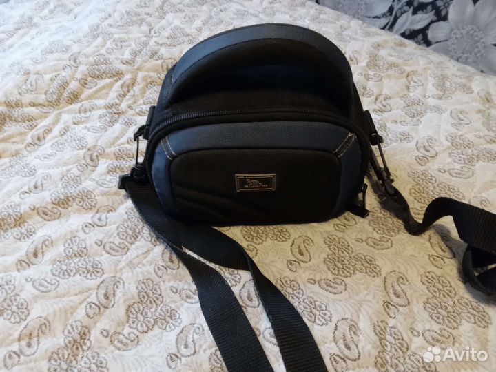 Видеокамера Sony handycam DCR-SR220E