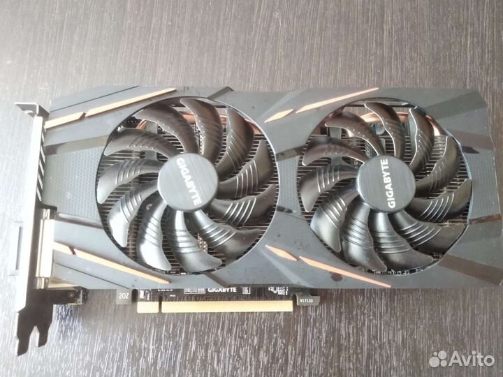 Видеокарта RX 570 4GB Gigabyte