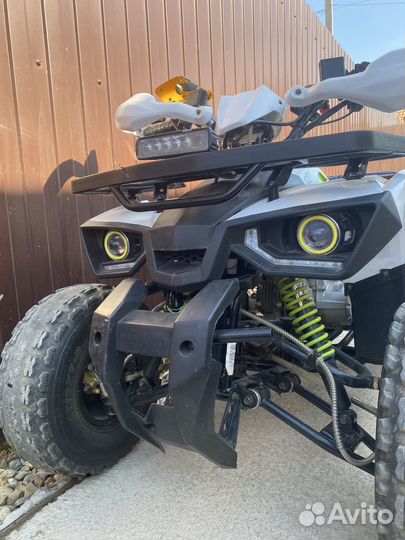 Продам квадроцикл hunter 8 new