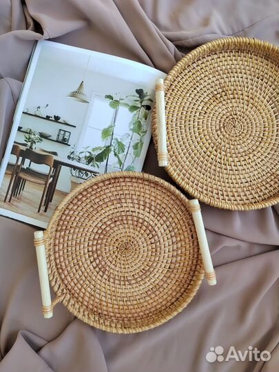 Плетеный поднос