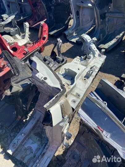 Четверть передняя правая Nissan X-Trail T32